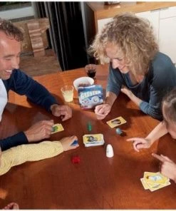 999 Games Spellenbundel - Kaartspel - 2 Stuks - Vlotte Geesten & De Weerwolven Van Wakkerdam -Exporteren spellen-voor winkel 550x366 6