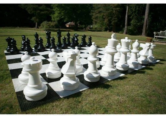 Ubergames Tuin Schaken Groot - Kunsstof - Tot 64 Cm Hoog 7 Ubergames Tuin Schaken Groot - Kunsstof - Tot 64 Cm Hoog - Afbeelding 5